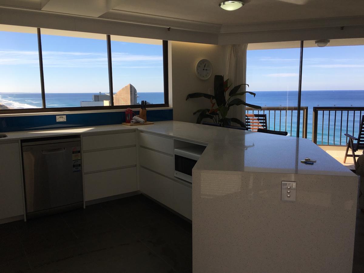 Longbeach Resort - Private Apartments โกลด์โคสต์ ภายนอก รูปภาพ