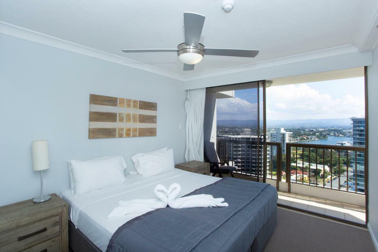 Longbeach Resort - Private Apartments โกลด์โคสต์ ภายนอก รูปภาพ