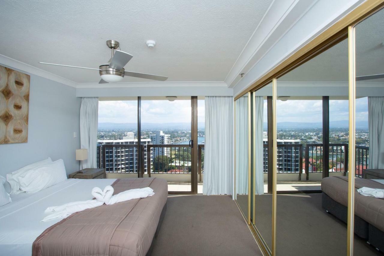 Longbeach Resort - Private Apartments โกลด์โคสต์ ภายนอก รูปภาพ